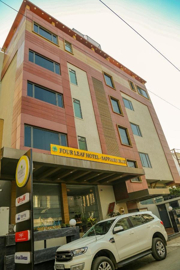 Four Leaf Hotel - Sapphire Blue, Varanasi Exteriör bild